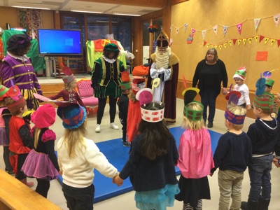 Sint op school